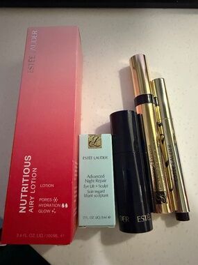 Estée Lauder lot skincare/makeup